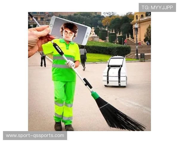 足球星球卡片全套图片大全精美合集尽享明星球员风采与经典时刻